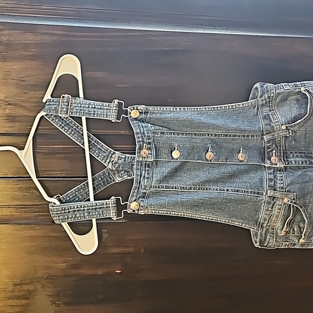 Medium celebrity pink overalls